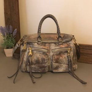 Super cute distressed handbag